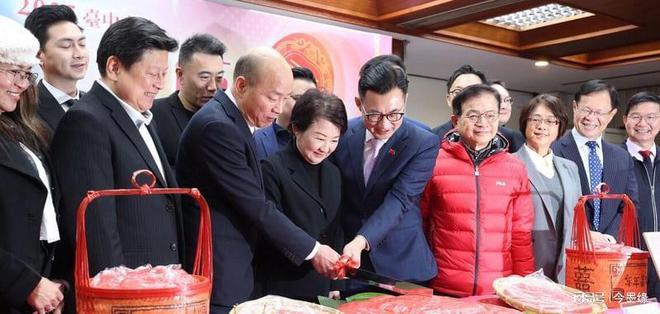 民代坐不住了喊话侯友宜必须团体战开元棋牌网站韩国瑜桃园显威蓝新北(图2)